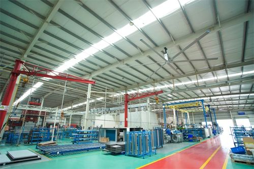 夏天車間太熱怎么辦？力天機(jī)械教您高效降溫方案